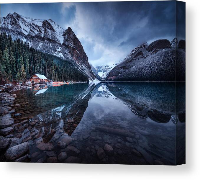 Canada Canvas Print featuring the photograph Christmas Is Here. by Juan Pablo De Miguel