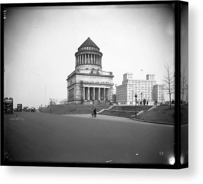 Usa Canvas Print featuring the photograph Grants Tomb And Riverside Drive From by The New York Historical Society