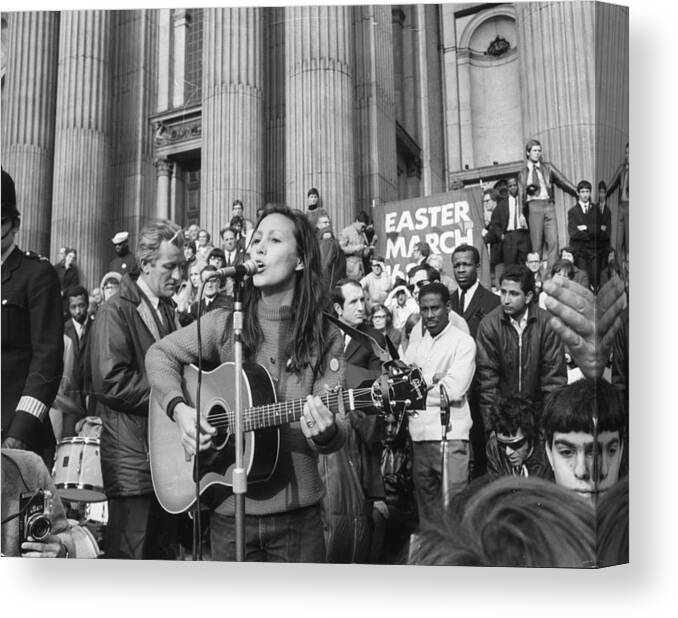 People Canvas Print featuring the photograph Musical Protest by Jim Gray