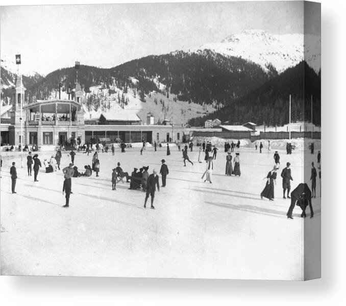 Crowd Canvas Print featuring the photograph Open Air Skating by Topical Press Agency