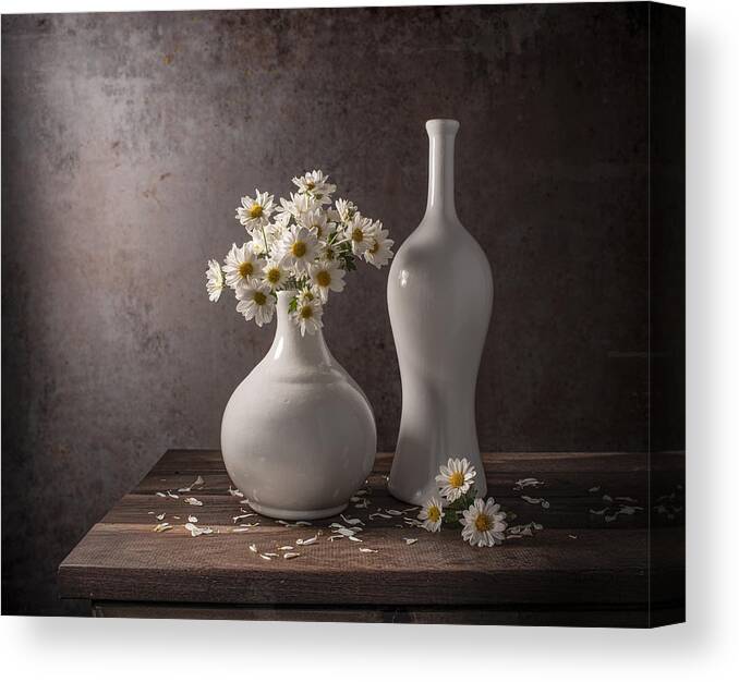 Flowers Canvas Print featuring the photograph Well Want Me, Bad Want Me... by Margareth Perfoncio