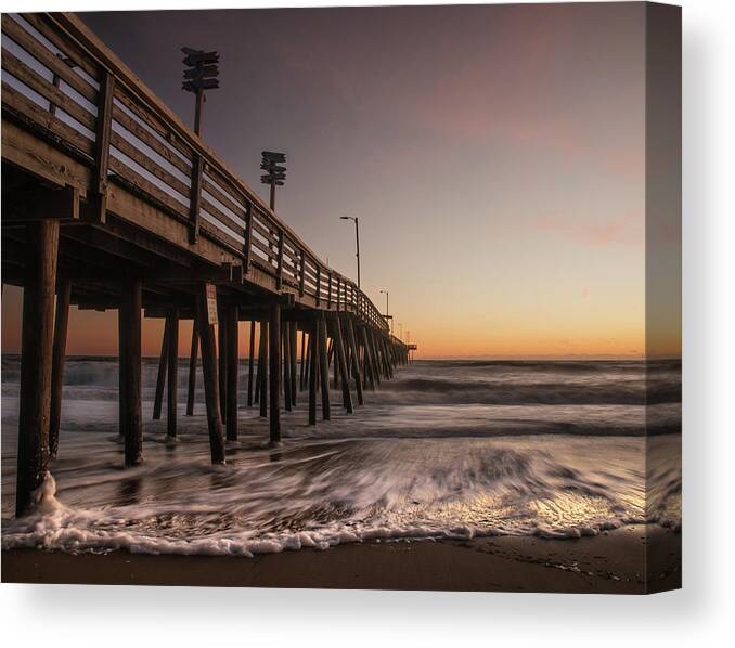Sunrise Canvas Print featuring the photograph Virginia Beach Sunrise by Lori Rowland