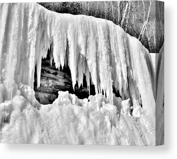 Ice Canvas Print featuring the photograph Minnesota Icicles by Susie Loechler