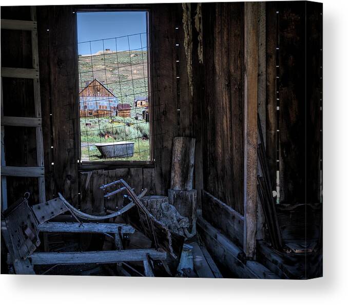 Bodie Canvas Print featuring the photograph Ready for a Bath by Cheryl Strahl