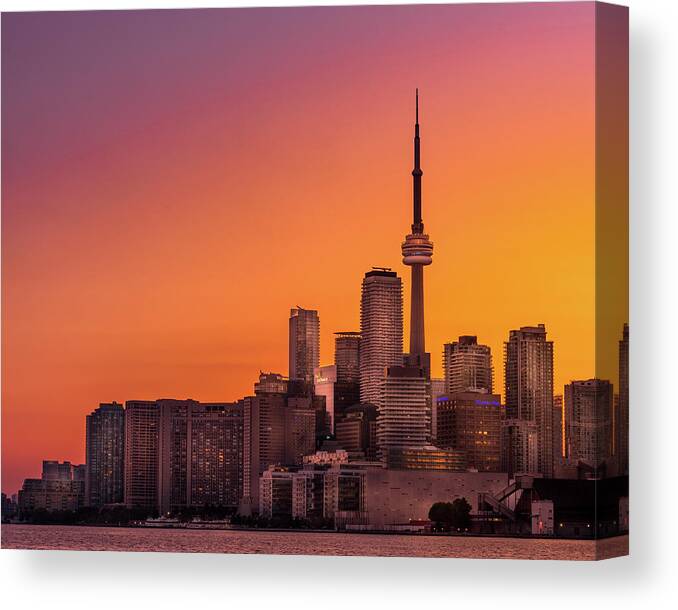 Cn Tower Canvas Print featuring the photograph Summer in the City by Dee Potter