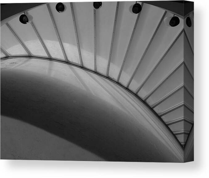 Abstract Canvas Print featuring the photograph Abstract - Curves and Lines 2 by Richard Reeve
