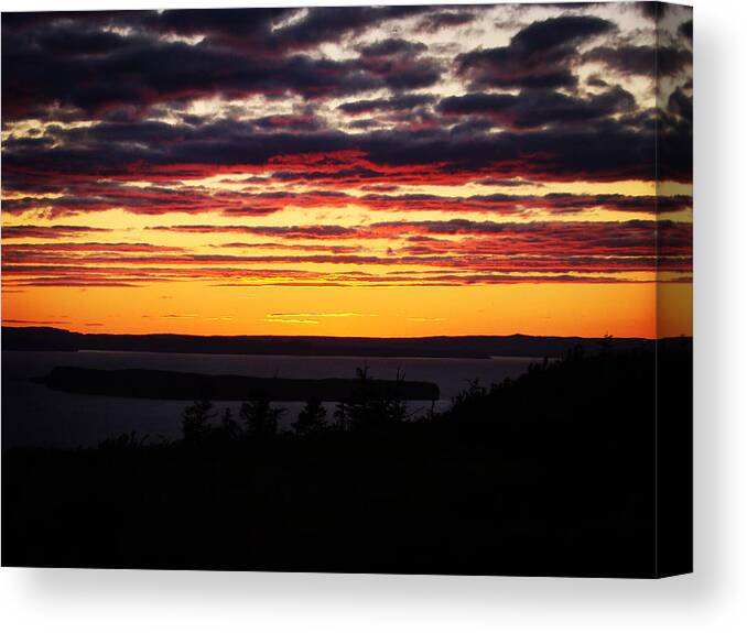 Sky Canvas Print featuring the photograph Burning by Zinvolle Art