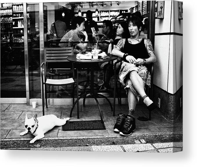 Street Canvas Print featuring the photograph Cafe by Tatsuo Suzuki