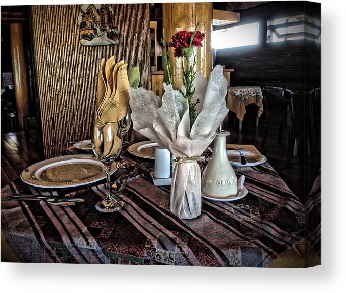 Photograph Canvas Print featuring the photograph Dinner for Two by Richard Gehlbach