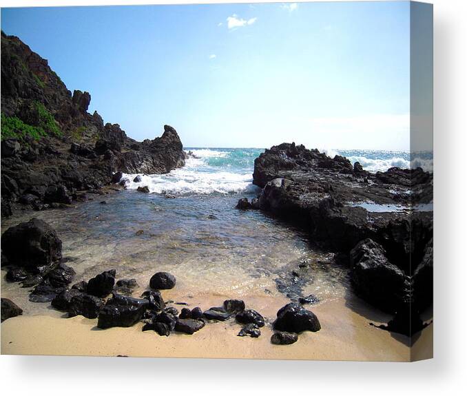Hawaii Canvas Print featuring the photograph Hawaiian Beach by Phillip Garcia