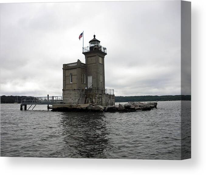 Huntington Lighthouse Canvas Print featuring the photograph Huntington Lighthouse #1 by Susan Jensen