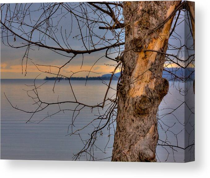 Hdr Canvas Print featuring the photograph Lake Superior by Larry Capra