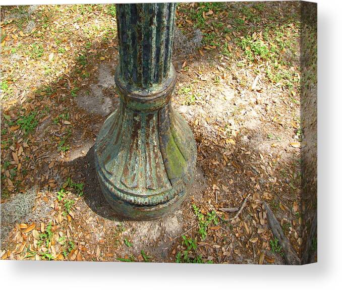 Lamp Post Canvas Print featuring the photograph Lamp Post by Beth Vincent