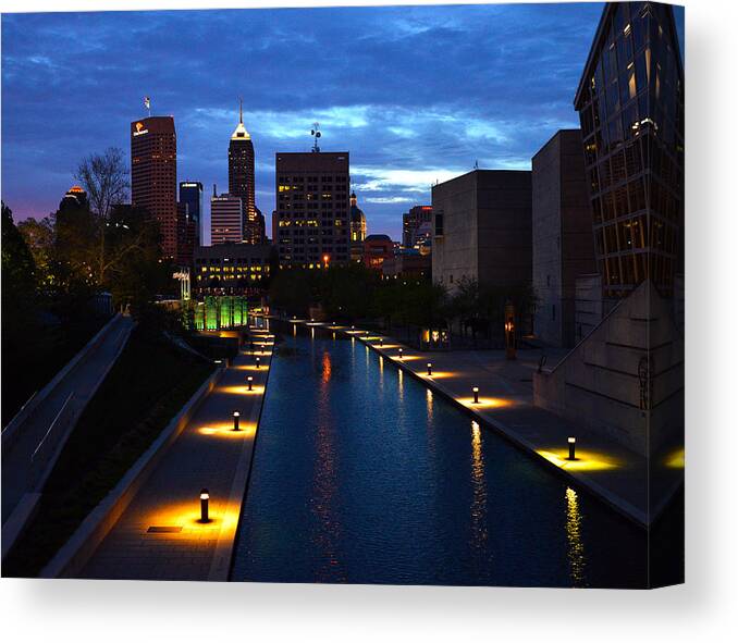 Indianapolis Canvas Print featuring the photograph Summer Sunrise by Rob Banayote