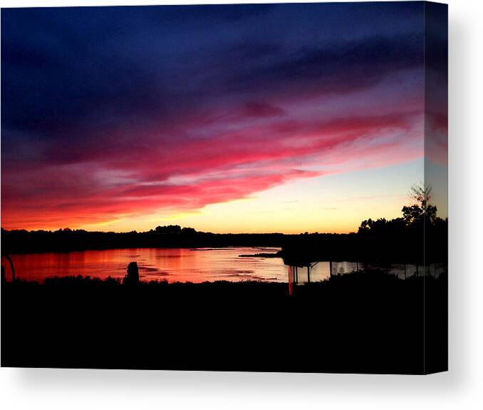 Sunset Canvas Print featuring the photograph Susquehanna Sunset by Jean Macaluso