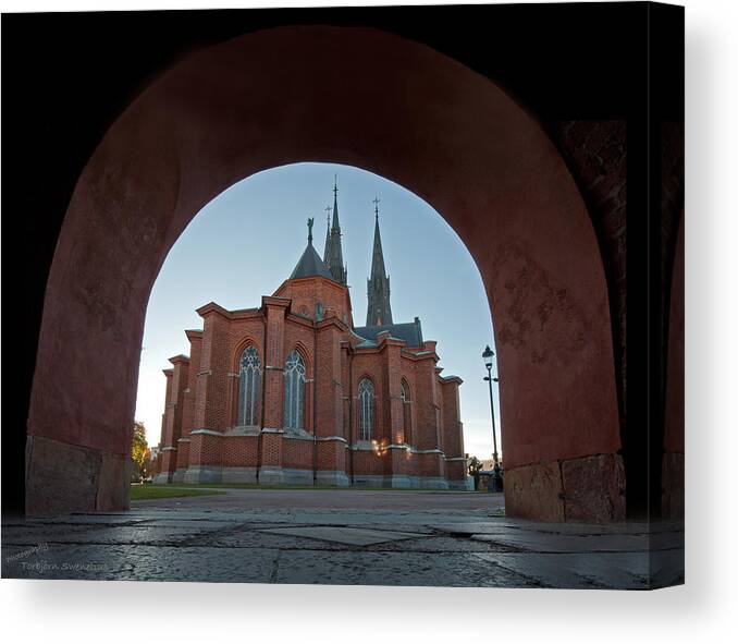 Uppsala Cathedral's East Side Canvas Print featuring the photograph Uppsala Cathedral's east side by Torbjorn Swenelius