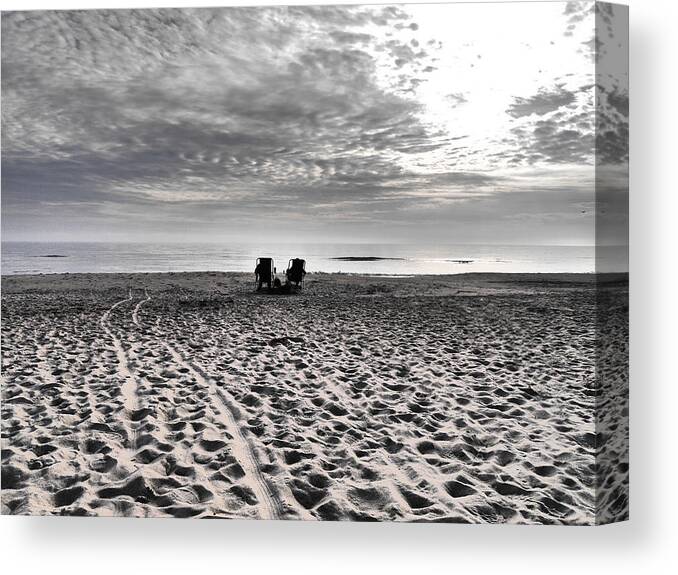 Beach Canvas Print featuring the photograph Winter at the Beach by Don Margulis