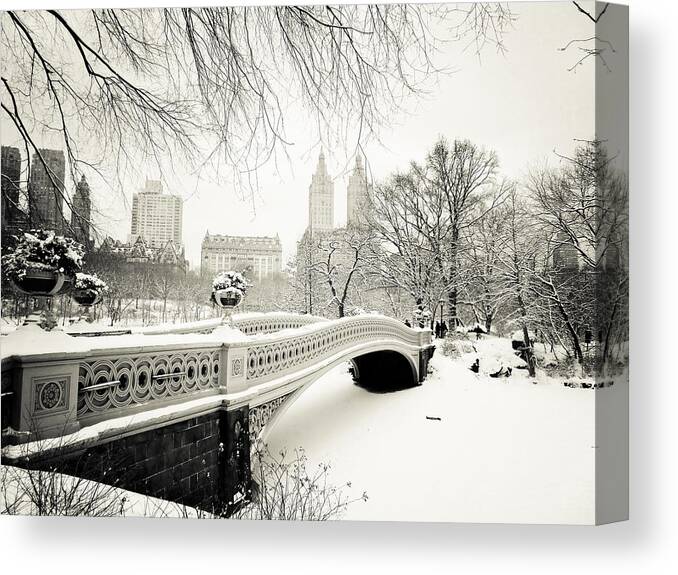 New York City Canvas Print featuring the photograph Winter's Touch - Bow Bridge - Central Park - New York City by Vivienne Gucwa