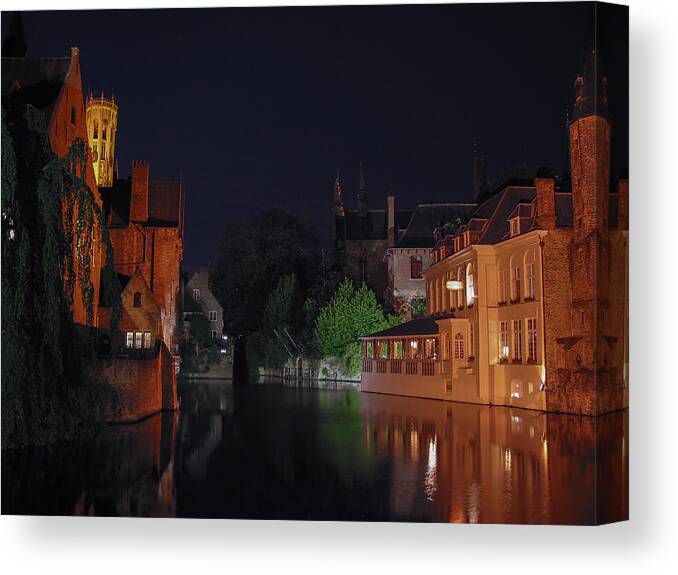Bruges Canvas Print featuring the photograph Bruges by David Gleeson