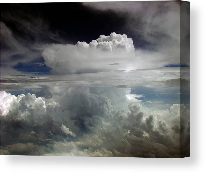 Cloud Photos Canvas Print featuring the photograph Cb4.980 by Strato ThreeSIXTYFive