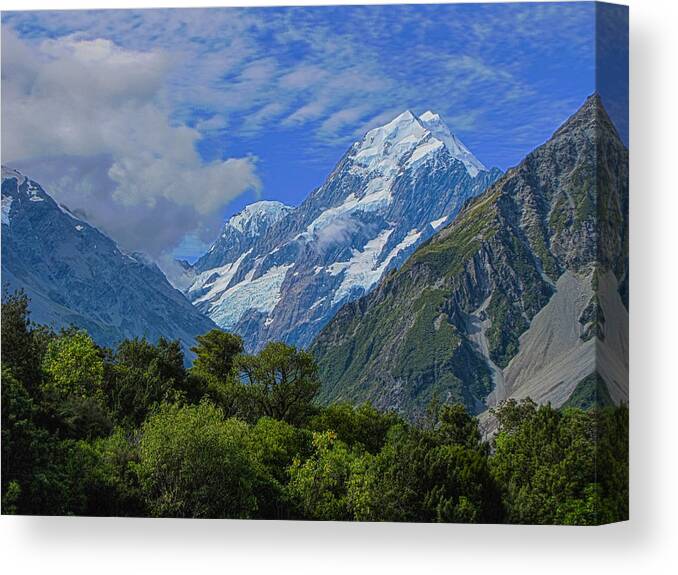 Mount Cook Canvas Print featuring the photograph Mount Cook by David Gleeson