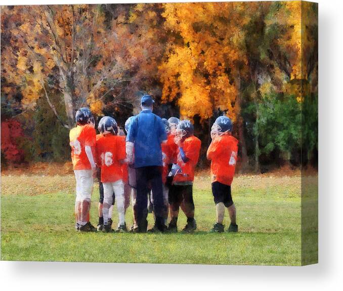 Football Canvas Print featuring the photograph The Huddle by Susan Savad
