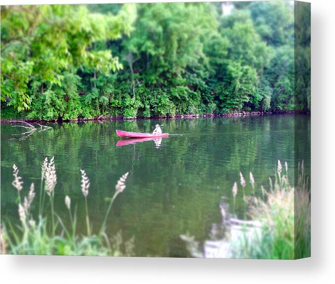 Brandywine River Canvas Print featuring the photograph The red canoe by Richard Reeve