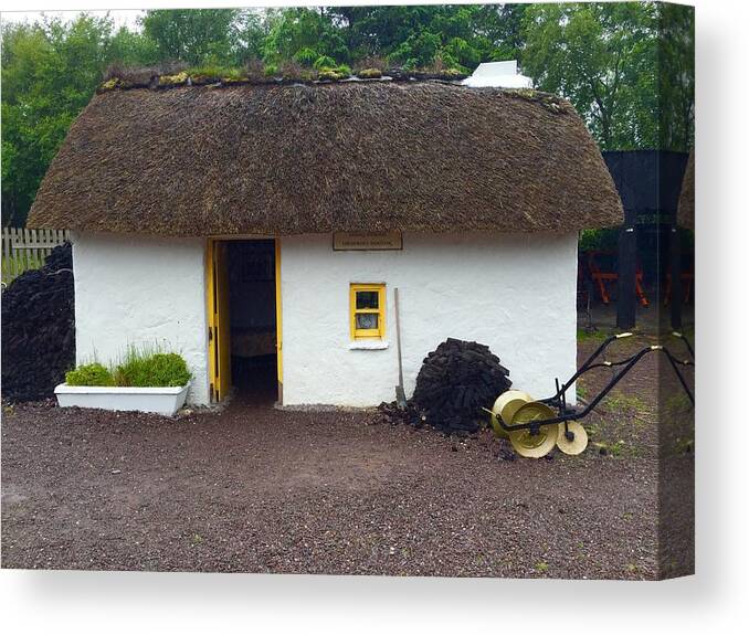 Small Irish Cottage Canvas Print featuring the photograph Ireland Cottage by Sue Morris
