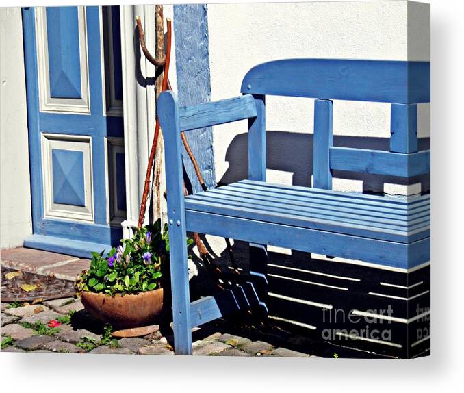Bench Canvas Print featuring the photograph A Bench in Eltville 3 by Sarah Loft