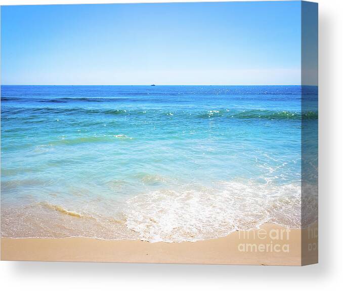 Jersey Shore Canvas Print featuring the photograph Blue Ocean Horizon by Colleen Kammerer