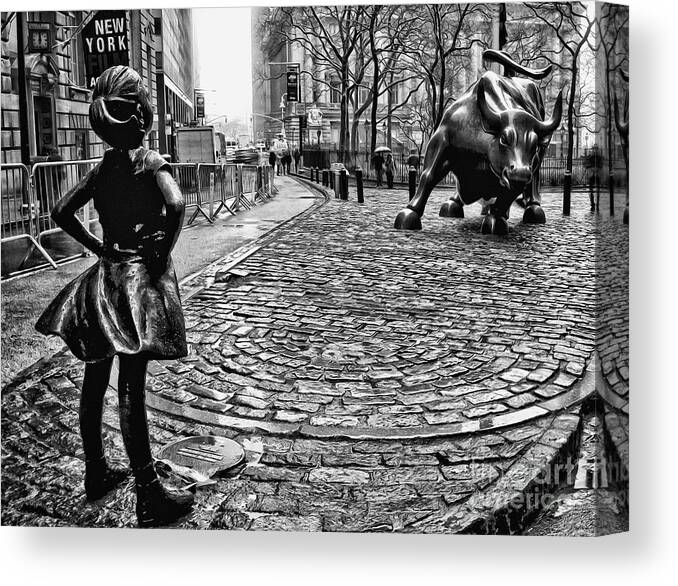 Fearless Girl Statue Canvas Print featuring the photograph Fearless Girl and Wall Street Bull Statues 3 BW by Nishanth Gopinathan