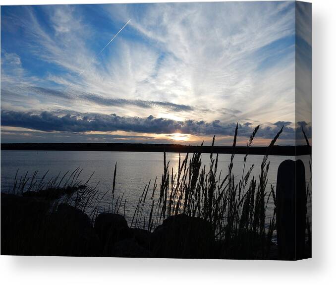 Sunset Canvas Print featuring the photograph Glorious by Betty-Anne McDonald