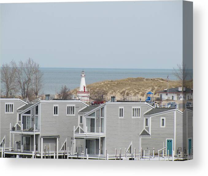 Lakeside Lighthouse Canvas Print featuring the photograph Lakeside Lighthouse by Michael TMAD Finney