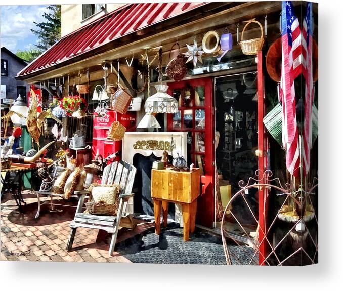 New Hope Canvas Print featuring the photograph New Hope PA Antique Shop by Susan Savad