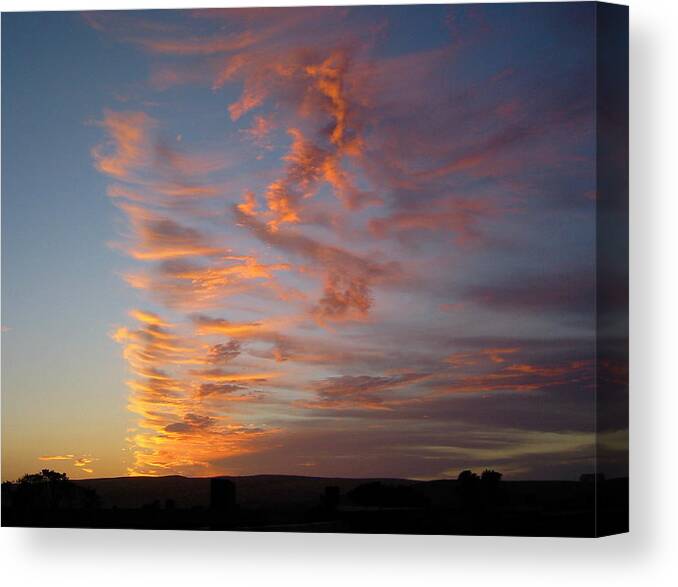 Sunset Canvas Print featuring the photograph Pt.Reyes Infinite Sunset by Amelia Racca