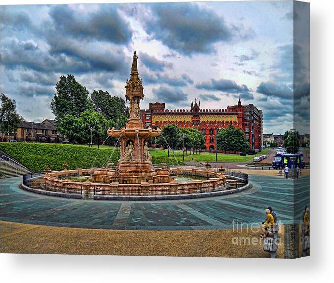 Fountains Canvas Print featuring the photograph Scottish Round About by Roberta Byram