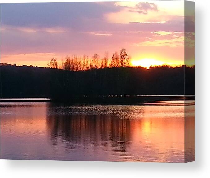 Sunset Canvas Print featuring the photograph Sherbet Sunset by Dani McEvoy