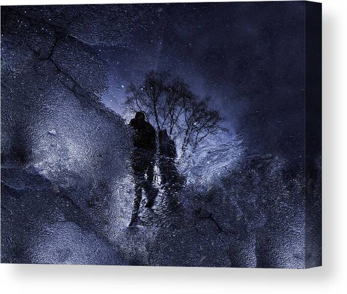 Silhouette Canvas Print featuring the photograph Stars Walking by Mache Del Campo