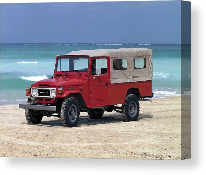 Toyota Land Cruiser Canvas Print featuring the digital art Toyota Land Cruiser by Super Lovely