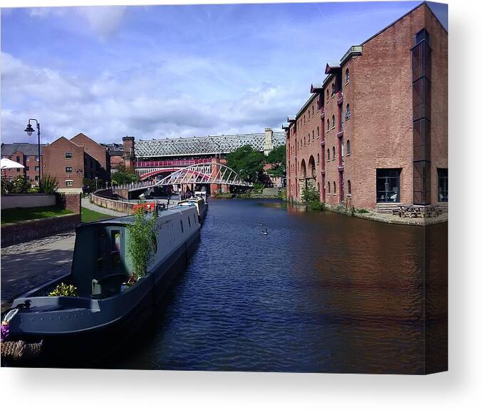 Manchester Canvas Print featuring the photograph 13/09/18 MANCHESTER. Castlefields. The Bridgewater Canal. by Lachlan Main