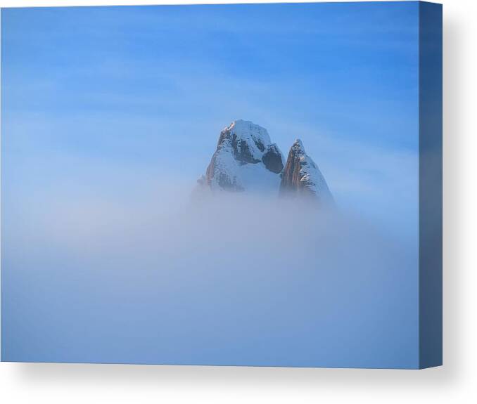 Landscape Canvas Print featuring the photograph Aerial View Of Distant Mountain Peaks #6 by Daniel Chetroni