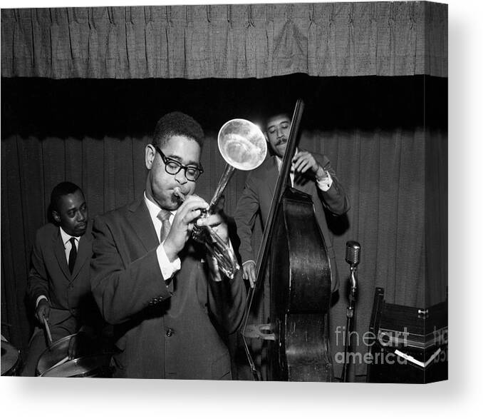 Concert Canvas Print featuring the photograph Dizzy Gillespie Performing by Bettmann