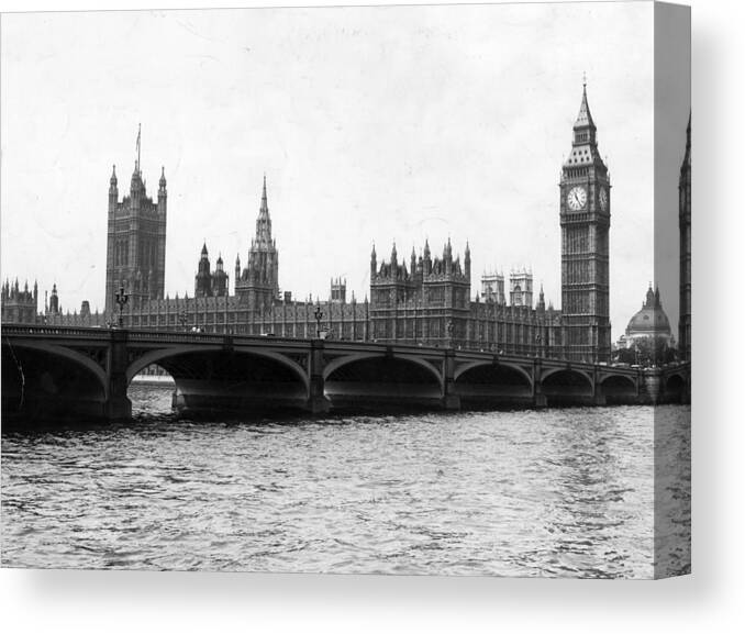 1950-1959 Canvas Print featuring the photograph Houses Of Parliament by Holmes