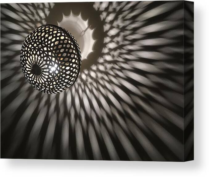 Montage Canvas Print featuring the photograph Oculushadow by Yohan Borca