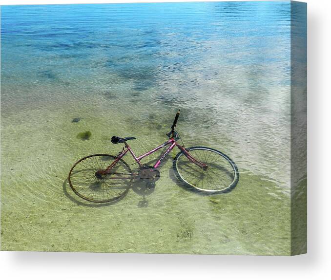 Bicycle Canvas Print featuring the photograph Oops by Leslie Struxness