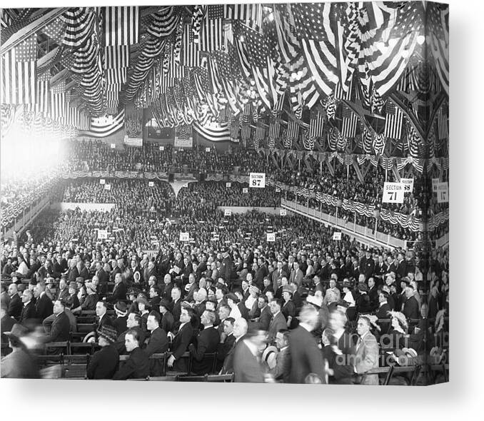 People Canvas Print featuring the photograph Republican National Convention by Bettmann