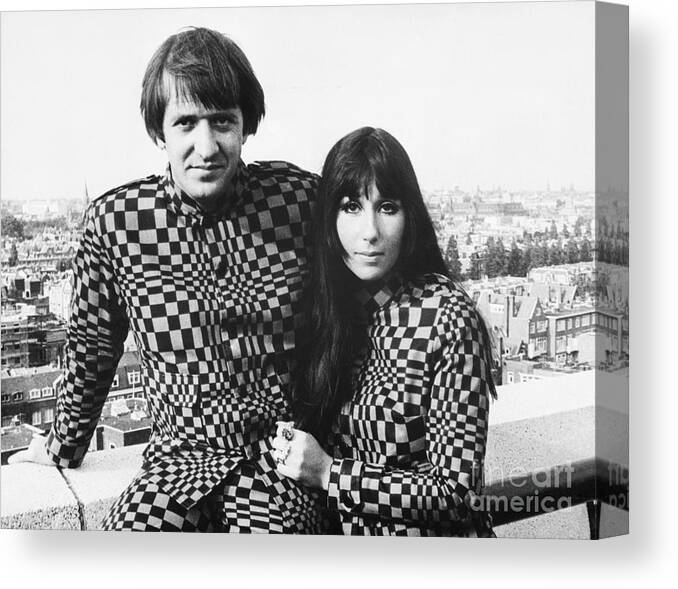 Young Men Canvas Print featuring the photograph Sonny And Cher In Checkerboard Suits by Bettmann