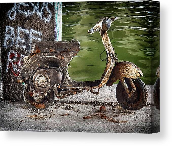 Transport Canvas Print featuring the photograph Urban Burn Out by Yvonne Johnstone