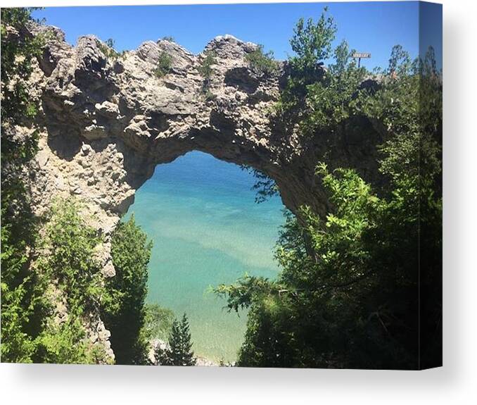 Rock Canvas Print featuring the photograph Nature's Frame by Lee Darnell