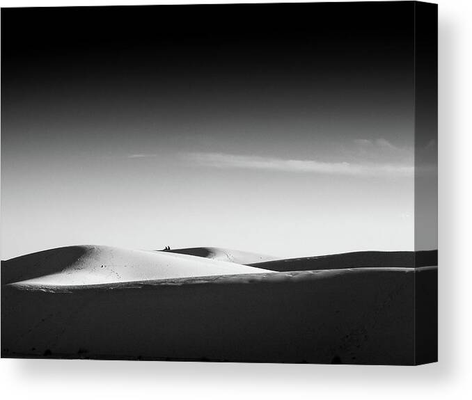 White Sands Canvas Print featuring the photograph On the Sands by Mark Gomez